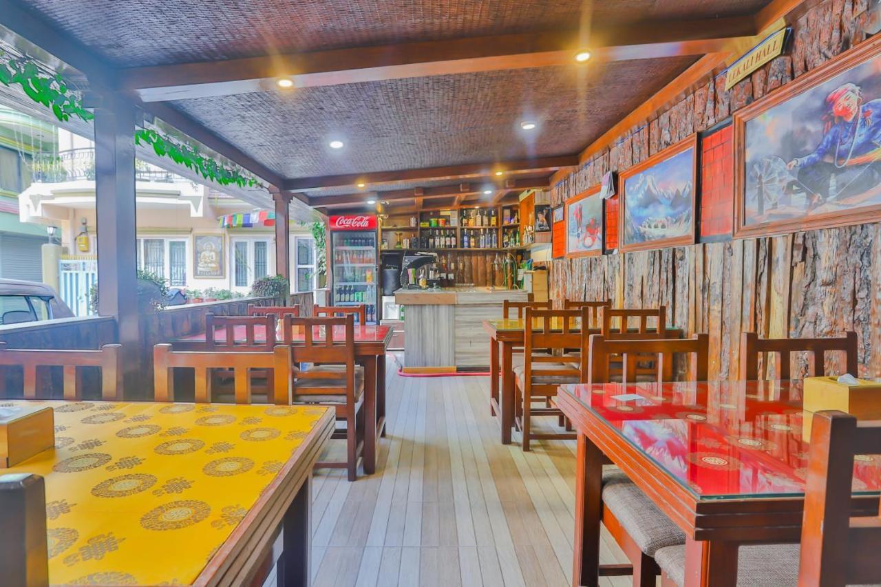 Oyo 720 Lekali Homes And Restaurant Kathmandu Esterno foto