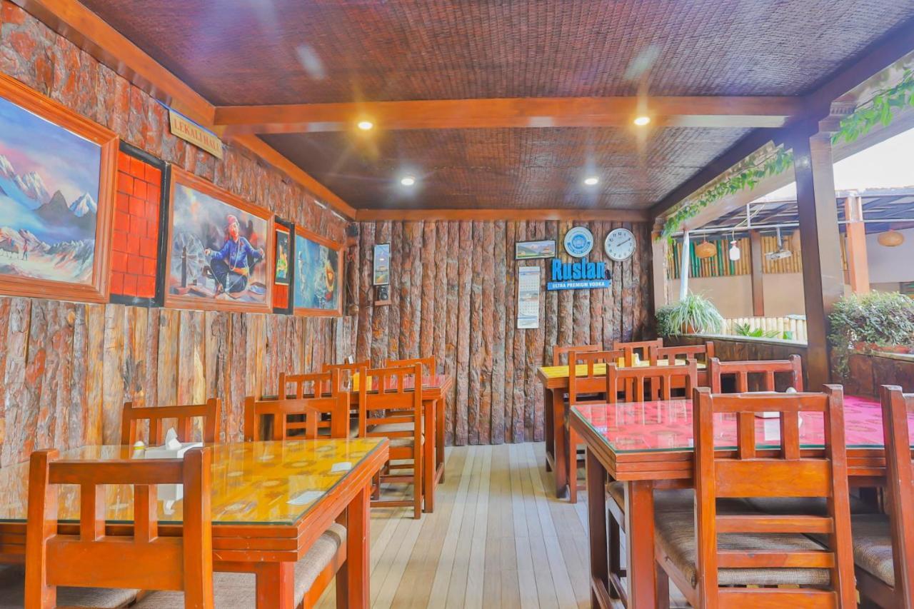 Oyo 720 Lekali Homes And Restaurant Kathmandu Esterno foto