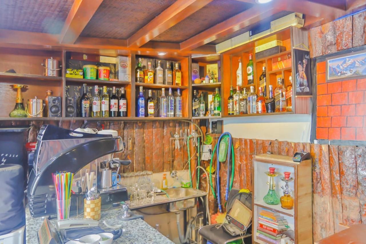 Oyo 720 Lekali Homes And Restaurant Kathmandu Esterno foto